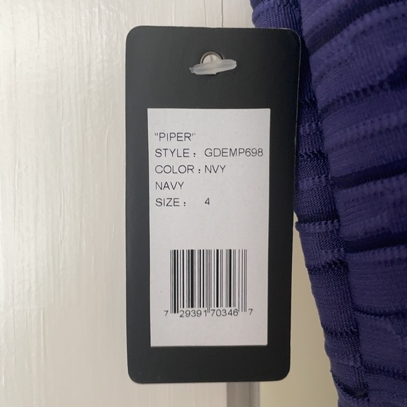 NWT Guess Dress with Gold Stud Details - Picture 4 of 4